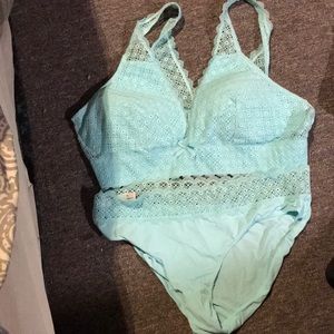 Annieblle top and bottom 1x mint bra and panties